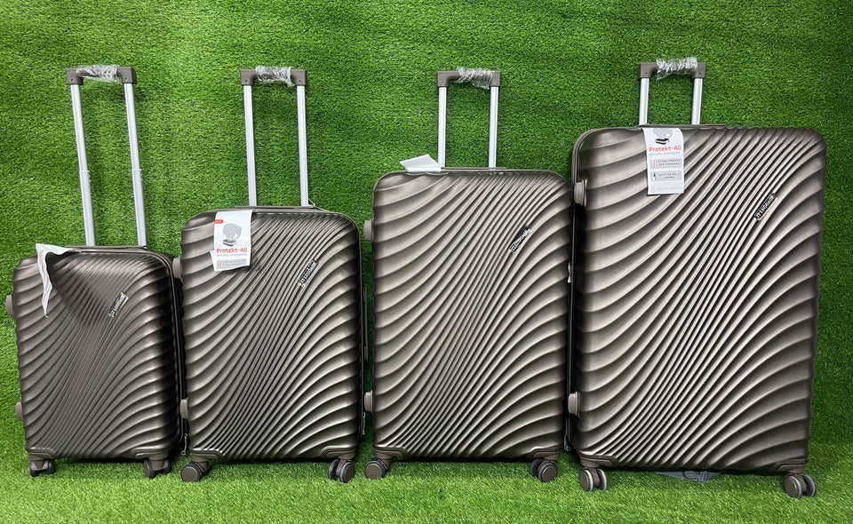 It Luggage Set Hardside 4 Pieces Set